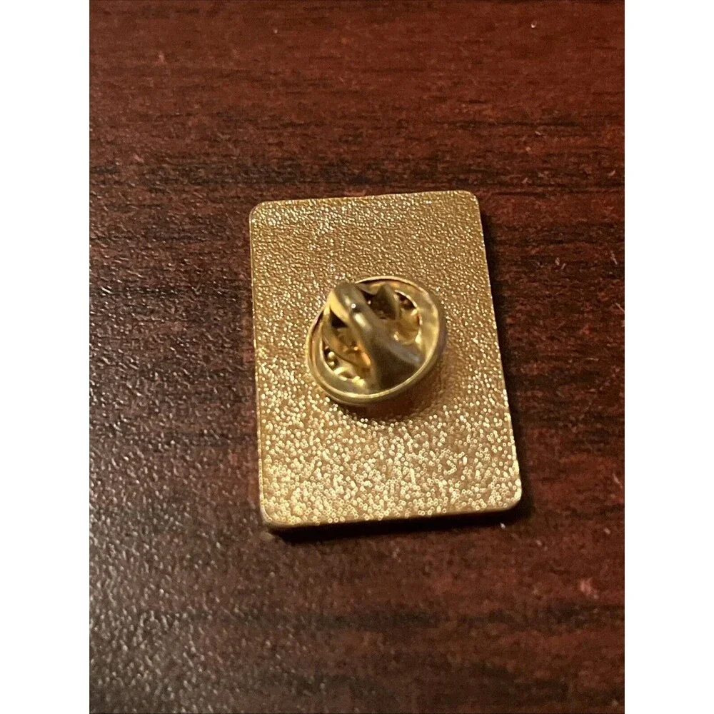 American Cancer‎ Society Lapel Hat Pin